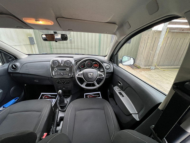 Dacia Sandero 1.0 SCe Ambiance Euro 6 5dr 5dr Manual 2025