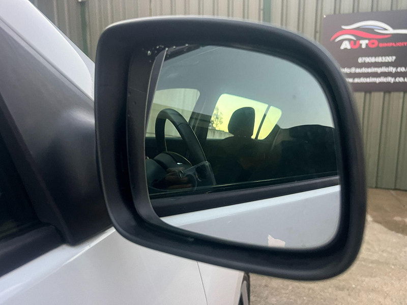 Dacia Sandero 1.0 SCe Ambiance Euro 6 5dr 5dr Manual 2025