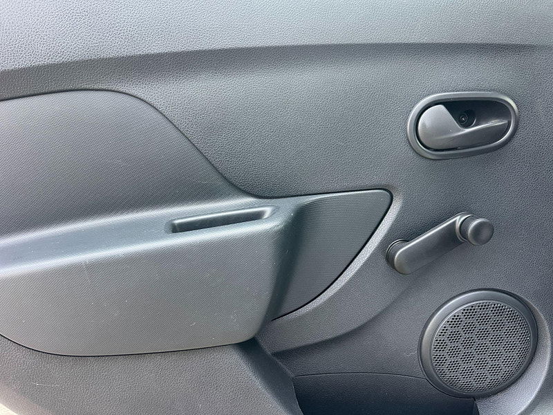 Dacia Sandero 1.0 SCe Ambiance Euro 6 5dr 5dr Manual 2025