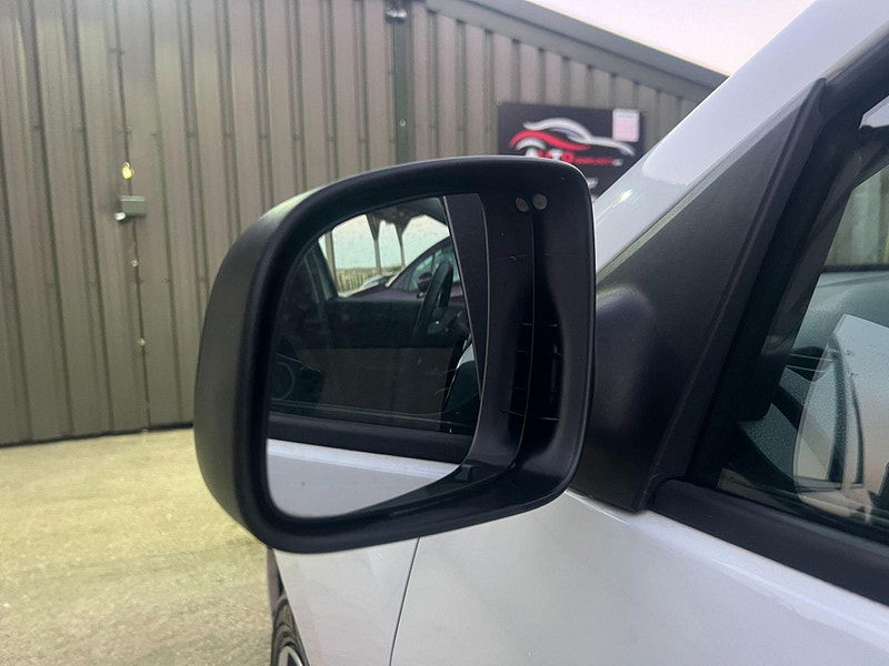 Dacia Sandero 1.0 SCe Ambiance Euro 6 5dr 5dr Manual 2025