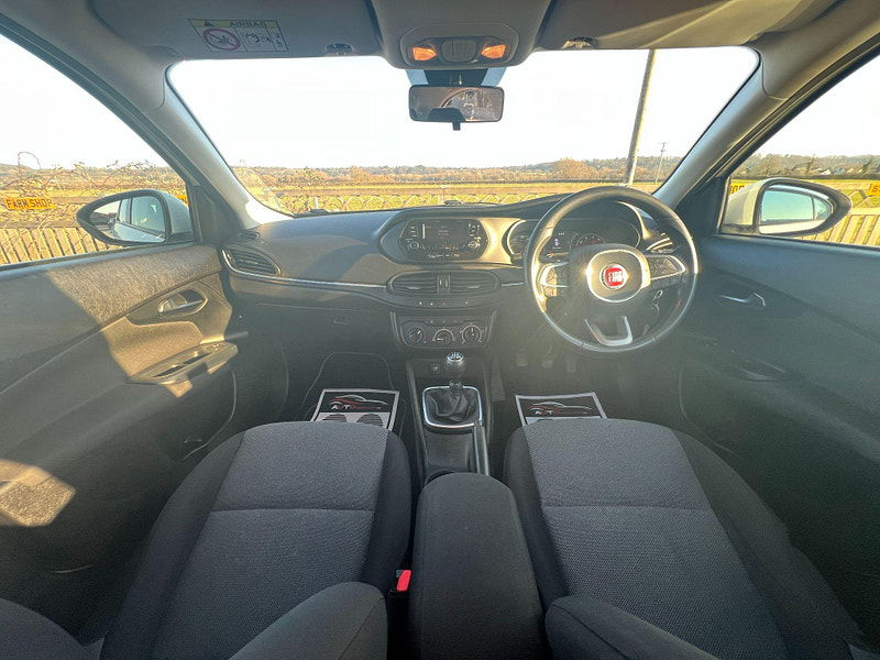 Fiat Tipo 1.4 MPI Easy Euro 6 5dr 5dr Manual 2025
