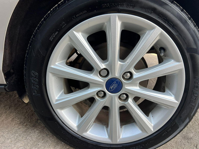 Ford B-Max 1.6 Titanium Powershift Euro 5 5dr 5dr Automatic 2026