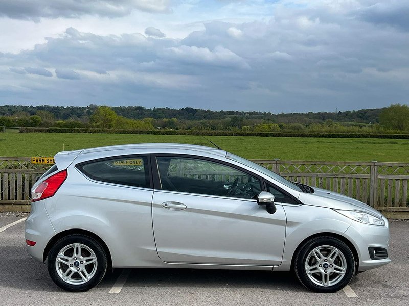 Ford Fiesta 1.0T EcoBoost Zetec Euro 5 (s/s) 3dr 3dr Manual 2024