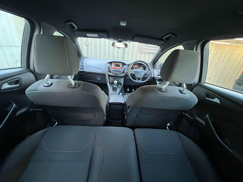 Ford Focus 1.0T EcoBoost ST-Line Euro 6 (s/s) 5dr 5dr Manual 2026