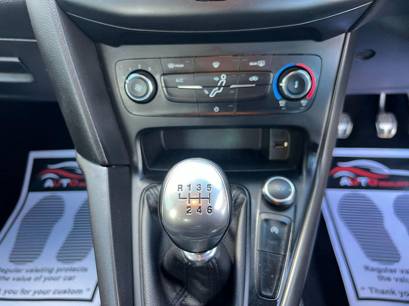 Ford Focus 1.0T EcoBoost ST-Line Euro 6 (s/s) 5dr 5dr Manual 2026