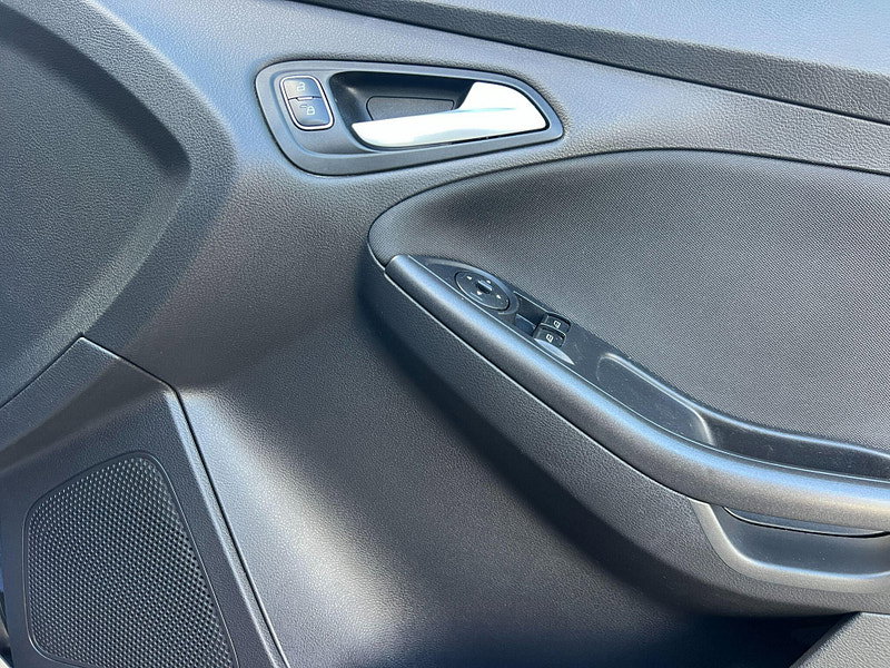 Ford Focus 1.0T EcoBoost ST-Line Euro 6 (s/s) 5dr 5dr Manual 2026