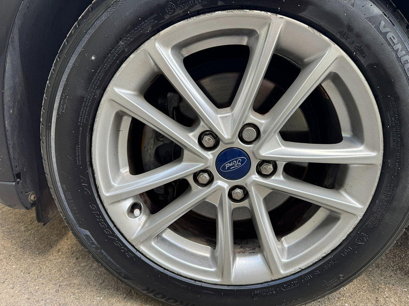 Ford Focus 1.0T EcoBoost Zetec Euro 6 (s/s) 5dr 5dr Manual 2026