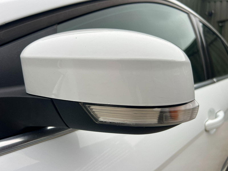 Ford Focus 1.6 TDCi Zetec Euro 5 (s/s) 5dr 5dr Manual 2025