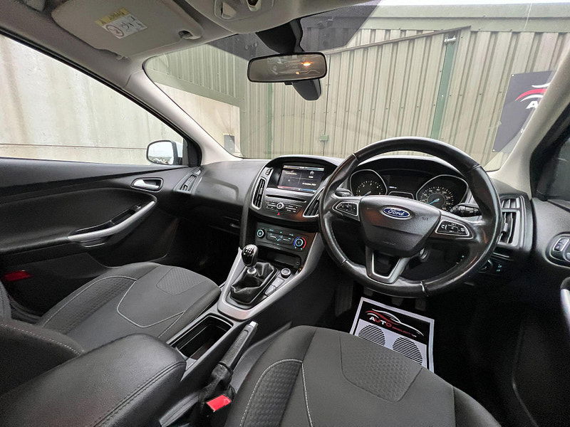 Ford Focus 1.6 TDCi Zetec Euro 5 (s/s) 5dr 5dr Manual 2025