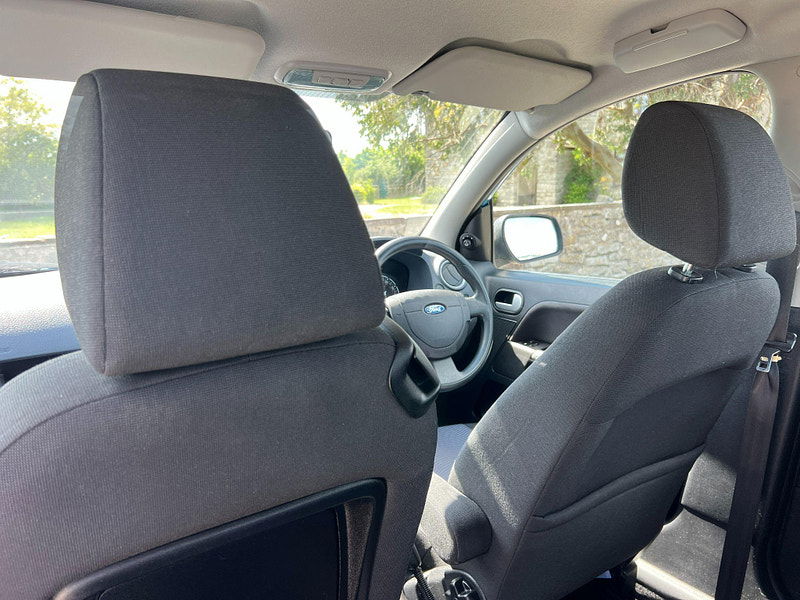 Ford Fusion 1.6 Zetec 5dr 5dr Automatic 2025