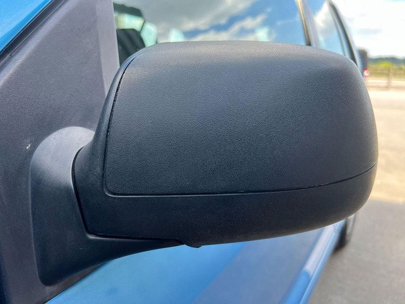Ford Fusion 1.6 Zetec 5dr 5dr Automatic 2025