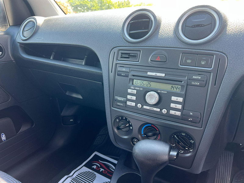 Ford Fusion 1.6 Zetec 5dr 5dr Automatic 2025