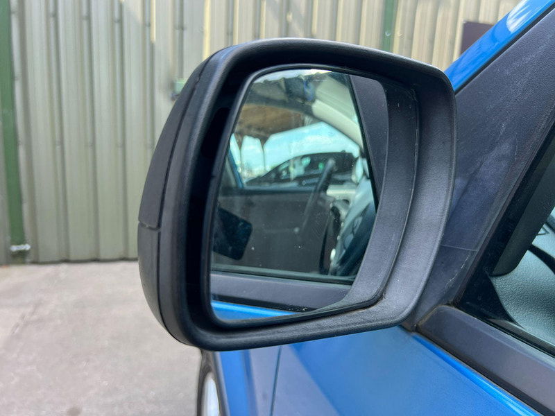 Ford Fusion 1.6 Zetec 5dr 5dr Automatic 2025