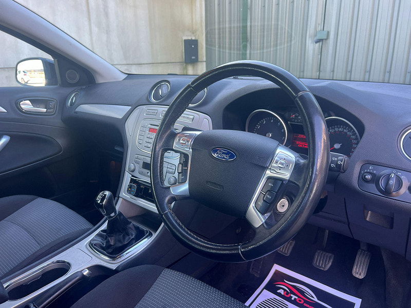 Ford Mondeo 2.0 Zetec 5dr 5dr Manual 2026