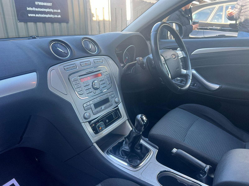 Ford Mondeo 2.0 Zetec 5dr 5dr Manual 2026