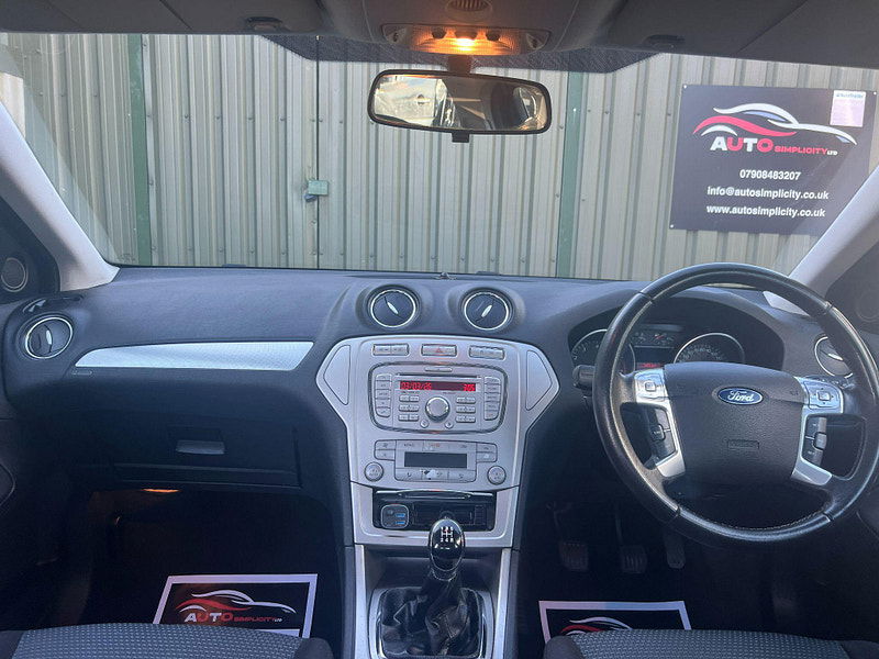 Ford Mondeo 2.0 Zetec 5dr 5dr Manual 2026