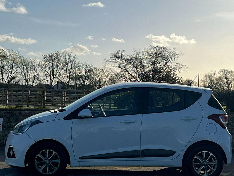 Hyundai I10 1.0 Premium Euro 5 5dr 5dr Manual 2026