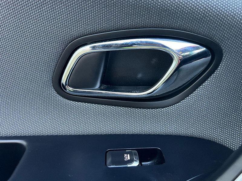 Kia Ceed 1.6 CRDi 2 DCT Euro 6 (s/s) 5dr 5dr Automatic 2025