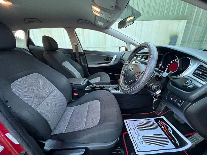 Kia Ceed 1.6 CRDi 2 DCT Euro 6 (s/s) 5dr 5dr Automatic 2025