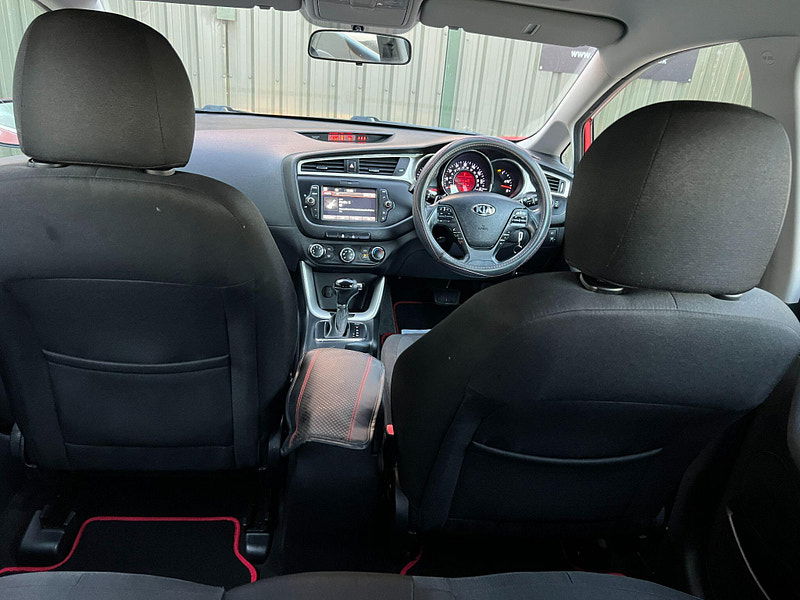 Kia Ceed 1.6 CRDi 2 DCT Euro 6 (s/s) 5dr 5dr Automatic 2025