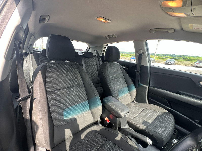Kia Stonic 1.0 T-GDi 2 Euro 6 (s/s) 5dr 5dr Manual 2025