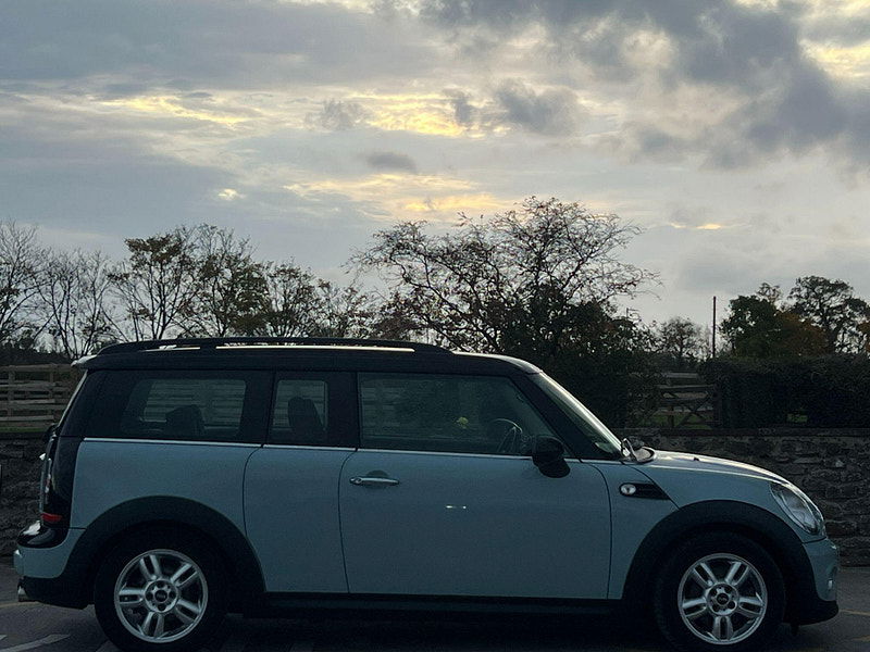 MINI Clubman 1.6 Cooper Auto Euro 6 5dr 5dr Automatic 2025
