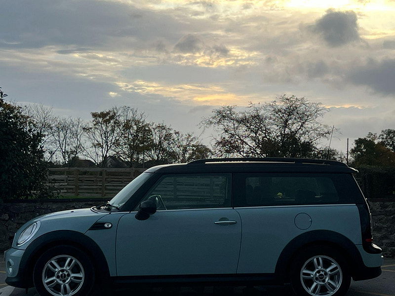 MINI Clubman 1.6 Cooper Auto Euro 6 5dr 5dr Automatic 2025