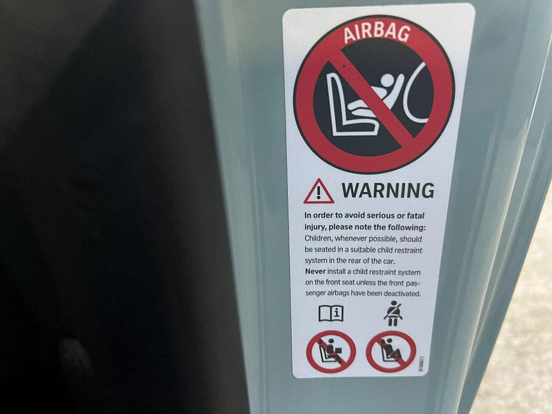 MINI Clubman 1.6 Cooper Auto Euro 6 5dr 5dr Automatic 2025