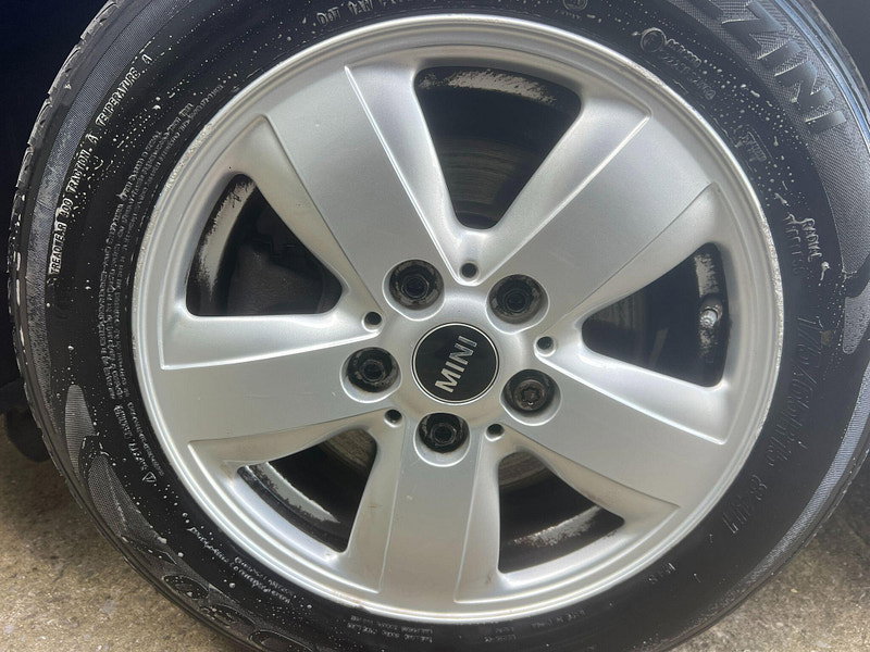 MINI Hatch 1.5 Cooper D Euro 6 (s/s) 5dr 5dr Manual 2026