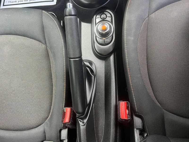 MINI Hatch 1.5 Cooper D Euro 6 (s/s) 5dr 5dr Manual 2026