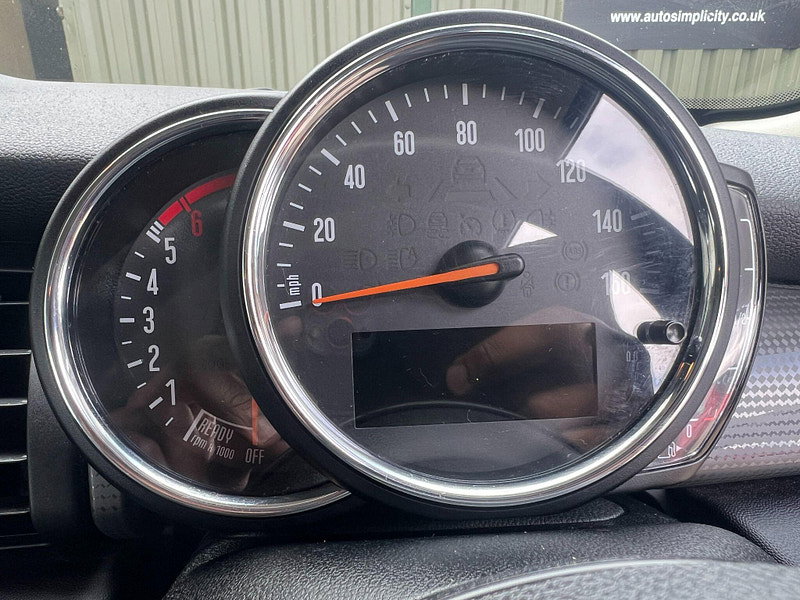 MINI Hatch 1.5 Cooper D Euro 6 (s/s) 5dr 5dr Manual 2026