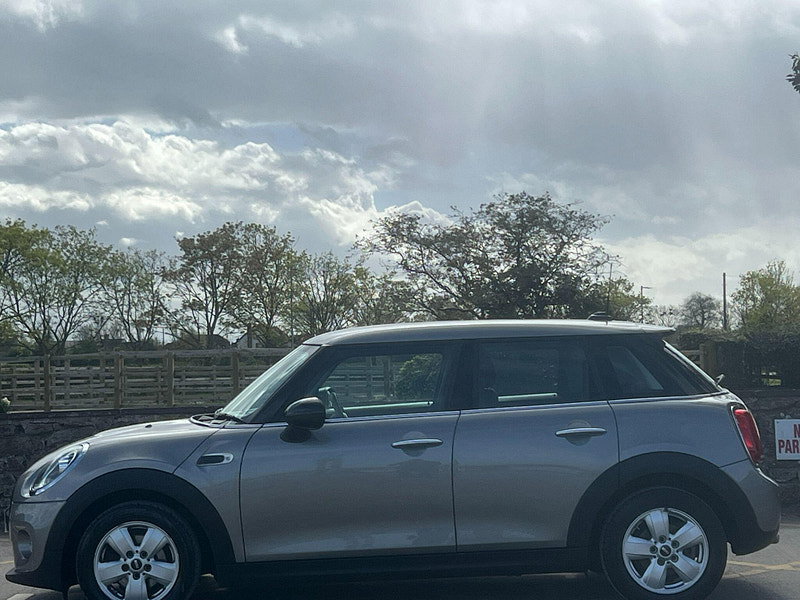 MINI Hatch 1.5 Cooper D Euro 6 (s/s) 5dr 5dr Manual 2026