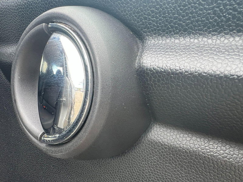 MINI Hatch 1.5 Cooper D Euro 6 (s/s) 5dr 5dr Manual 2026