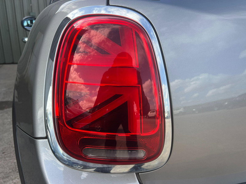 MINI Hatch 1.5 Cooper D Euro 6 (s/s) 5dr 5dr Manual 2026