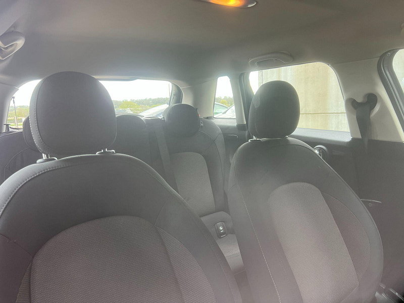 MINI Hatch 1.5 Cooper D Euro 6 (s/s) 5dr 5dr Manual 2026