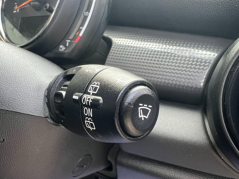 MINI Hatch 1.5 Cooper D Euro 6 (s/s) 5dr 5dr Manual 2026