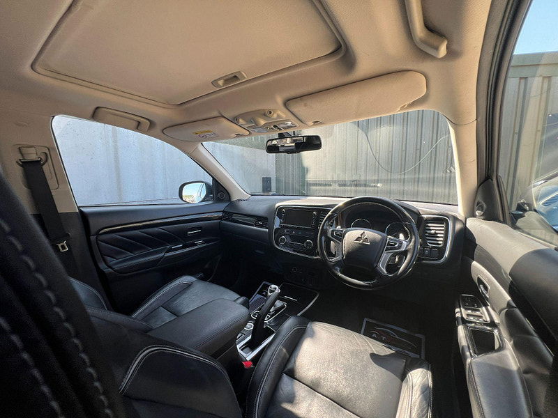 Mitsubishi Outlander 2.0h 12kWh GX4h CVT 4WD Euro 6 (s/s) 5dr 5dr Automatic 2025