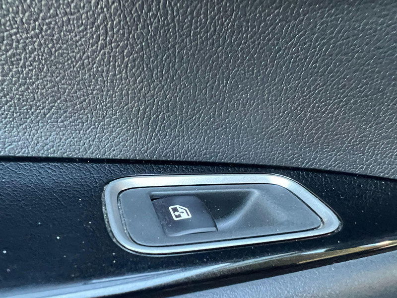 Mitsubishi Outlander 2.0h 12kWh GX4h CVT 4WD Euro 6 (s/s) 5dr 5dr Automatic 2025