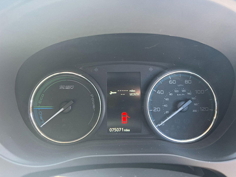 Mitsubishi Outlander 2.0h 12kWh GX4h CVT 4WD Euro 6 (s/s) 5dr 5dr Automatic 2025