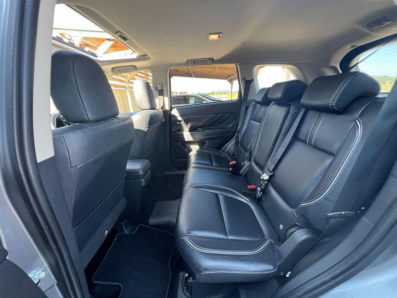 Mitsubishi Outlander 2.0h 12kWh GX4h CVT 4WD Euro 6 (s/s) 5dr 5dr Automatic 2025