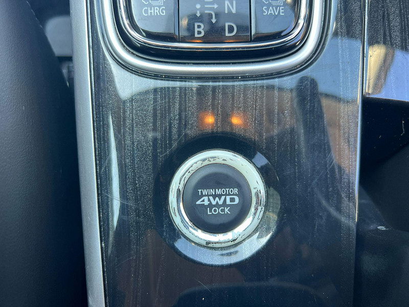 Mitsubishi Outlander 2.0h 12kWh GX4h CVT 4WD Euro 6 (s/s) 5dr 5dr Automatic 2025