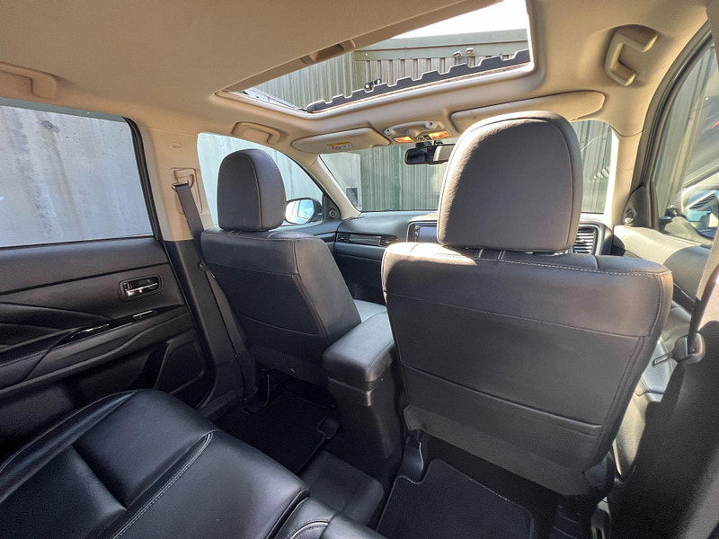 Mitsubishi Outlander 2.0h 12kWh GX4h CVT 4WD Euro 6 (s/s) 5dr 5dr Automatic 2025