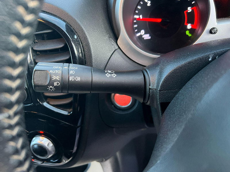 Nissan Juke 1.5 dCi 8v Tekna Euro 5 (s/s) 5dr 5dr Manual 2025