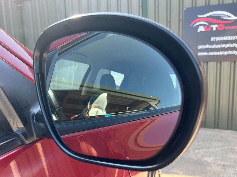 Nissan Juke 1.6 Tekna Euro 5 (s/s) 5dr 5dr Manual 2025
