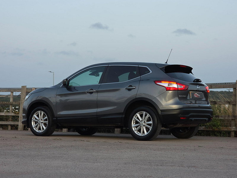 Nissan Qashqai 1.2 DIG-T Acenta 2WD Euro 6 (s/s) 5dr 5dr Manual 2026