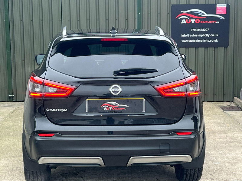 Nissan Qashqai 1.2 DIG-T N-Connecta Euro 6 (s/s) 5dr 5dr Manual 2025