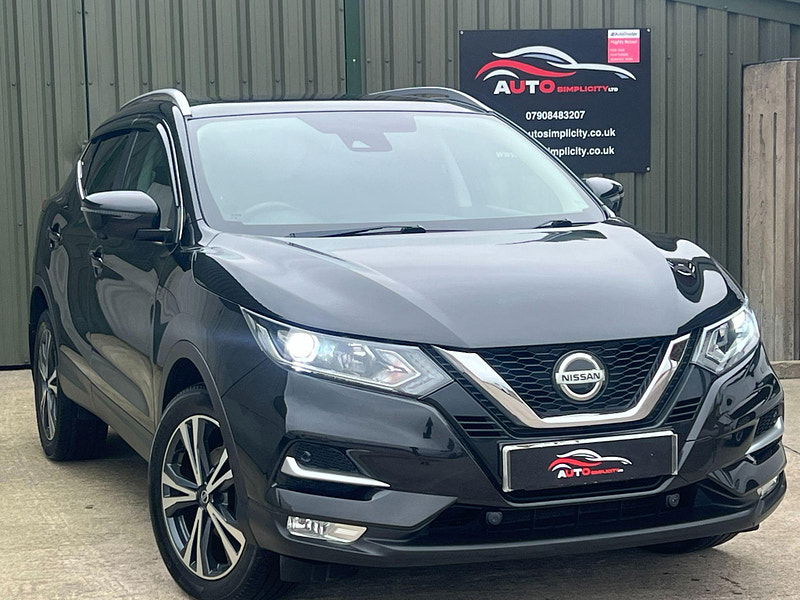 Nissan Qashqai 1.2 DIG-T N-Connecta Euro 6 (s/s) 5dr 5dr Manual 2025