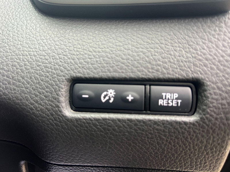 Nissan Qashqai 1.2 DIG-T N-Connecta Euro 6 (s/s) 5dr 5dr Manual 2025