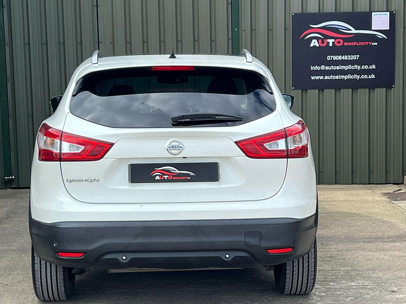 Nissan Qashqai 1.2 DIG-T n-tec+ 2WD Euro 5 (s/s) 5dr 5dr Manual 2026