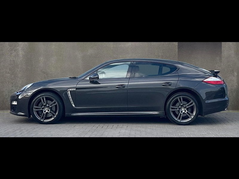 Porsche Panamera 3.0D V6 Platinum Edition TiptronicS Euro 5 (s/s) 5dr 5dr Automatic 2025